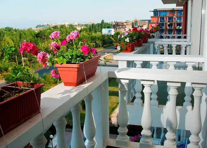 Hotell Zaara Slăntjev Brjag